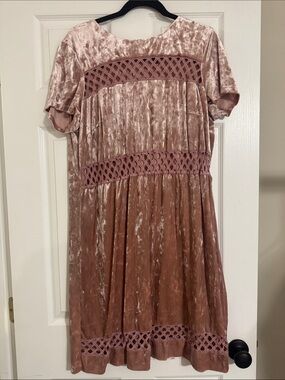 Women’s Dusty Rose Velvet Dress with Lattice Trim